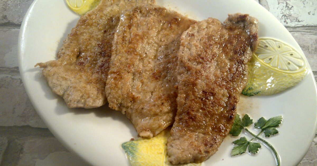 Scaloppine Al Limone Schnitzels Met Citroensaus Oesters Uien